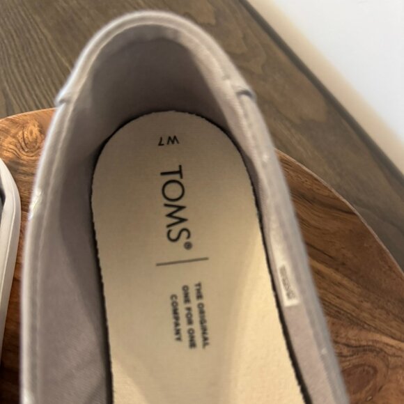 TOMS Alpargata Cupsole Slip-Ons – Grey Star Print Canvas, Women’s US 7, Like-New - Picture 7 of 8